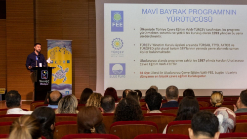 Manavgat'ta turizm sezonu öncesi mavi bayrak bilgilendirme toplantısı